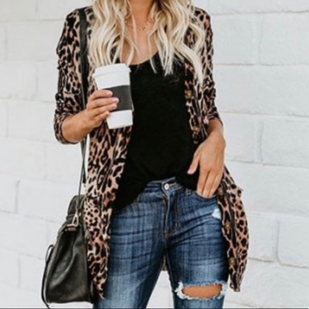 ✨LAST ONE✨Gorgeous Leopard print open cardigan - Picture 8 of 8